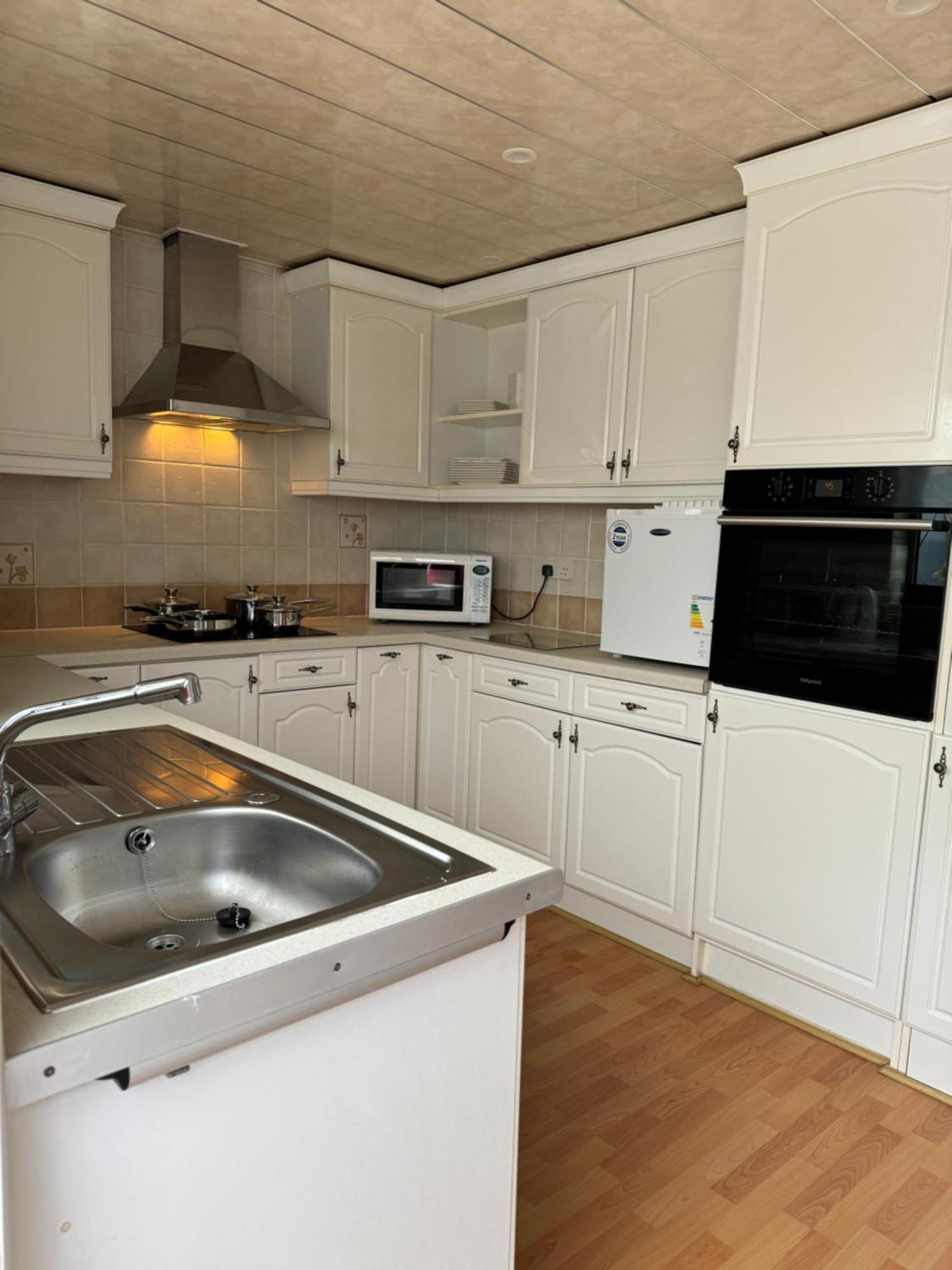 Linden Ave Bungalow Thornton  المظهر الخارجي الصورة
