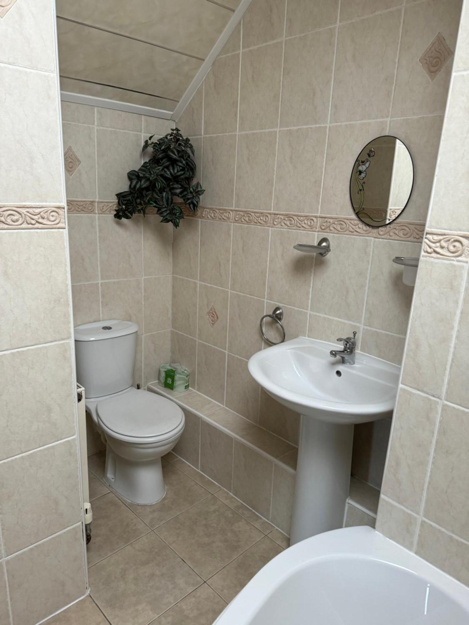 Linden Ave Bungalow Thornton  المظهر الخارجي الصورة
